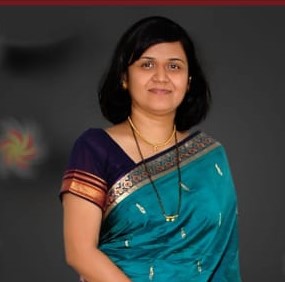 Dr. Swapnali Makade